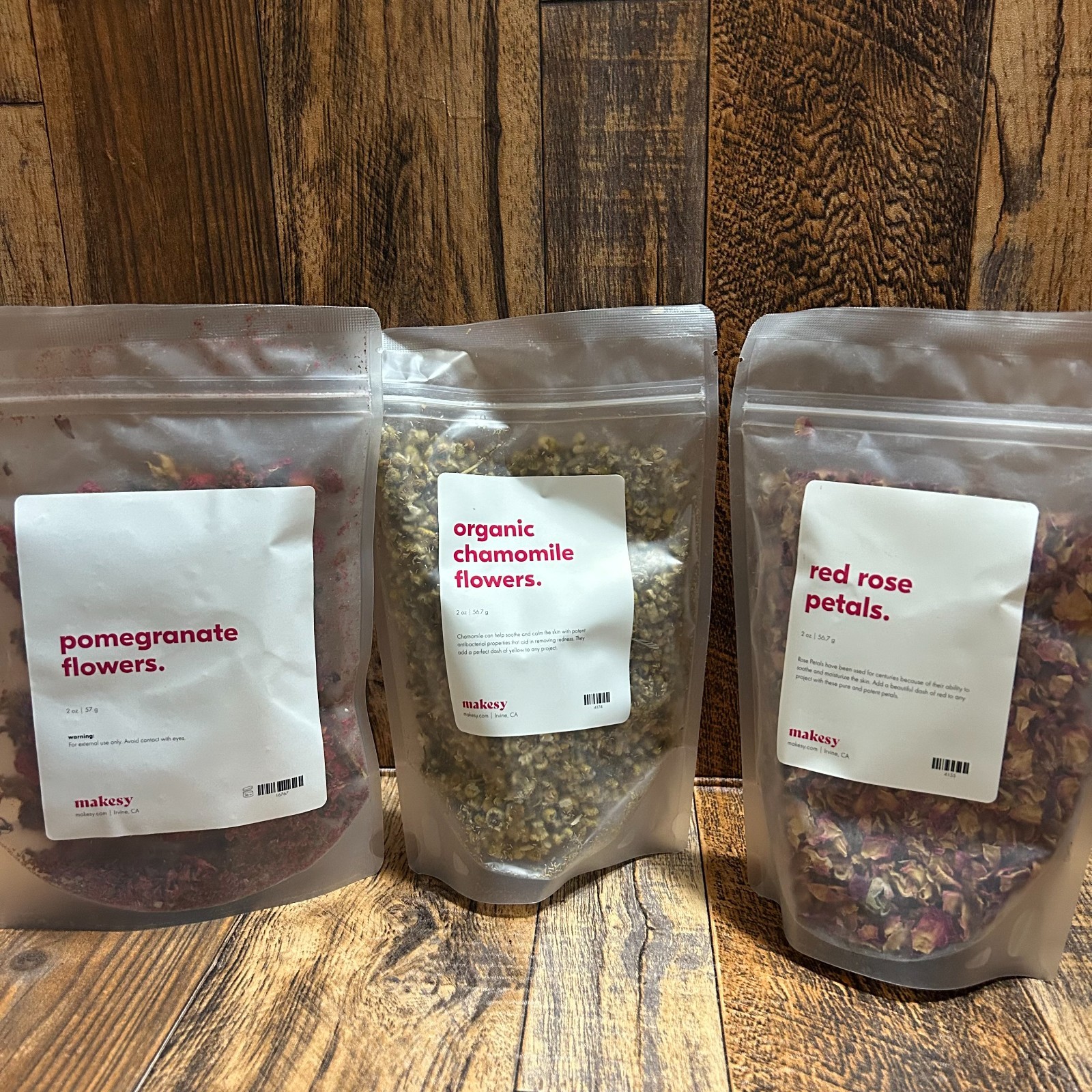 Makesy Dried Flowers Red Rose, Chamomile & Pomegranate For Candles & soaps