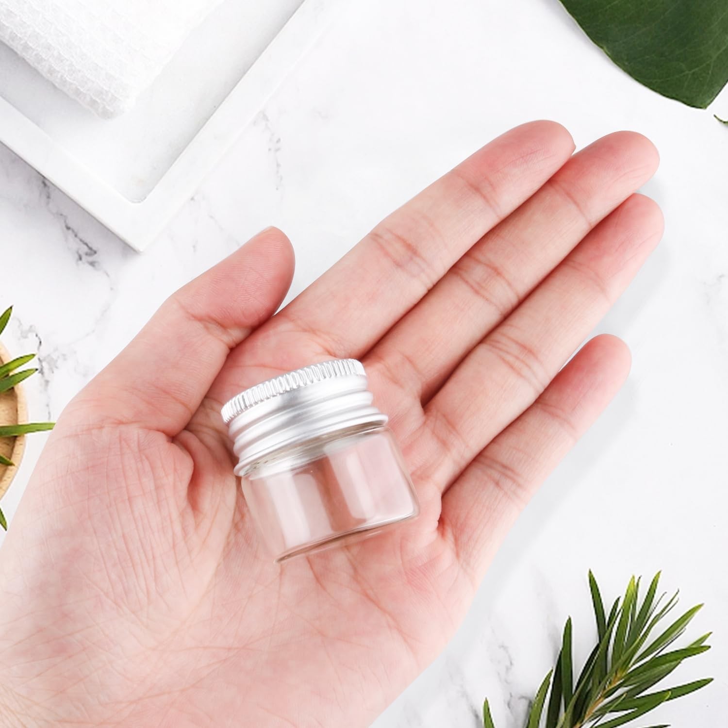 50 Pack,10ml Clear Glass Essential Oil Bottle,Empty Travel Glass Liquid Sampl…