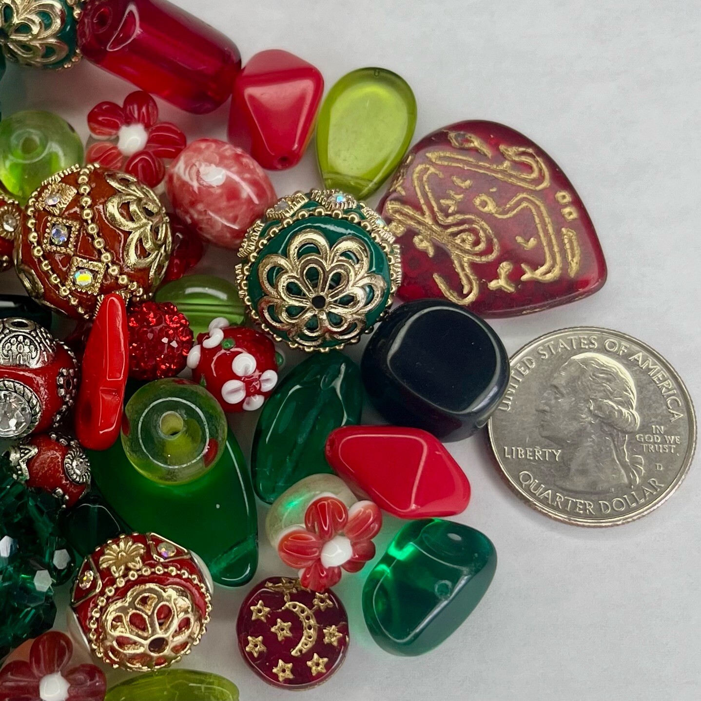 NEW 30 piece “Ruby Rose Garden” Bead Mix by Lilah Ann Beads – Boho, Lampwork