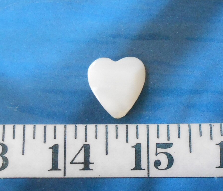 ~ Mother of Pearl (MOP) Carved Seashell Heart ~ Natural Iridescent White/Ivory ~