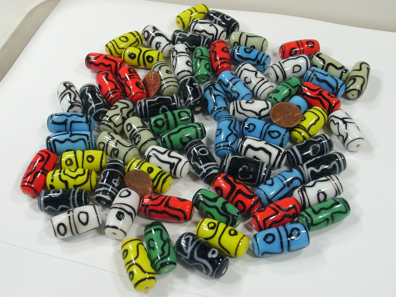 2 Pounds Assorted India Handmade Vintage Design Glass Beads Bulk Lot (RS-6)⭐