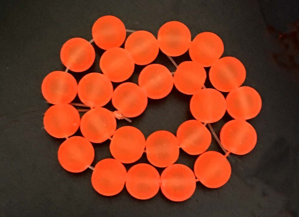 25 Frosted Sea Glass Round Beads 8mm Matte – Orange red Vivid Tangelo