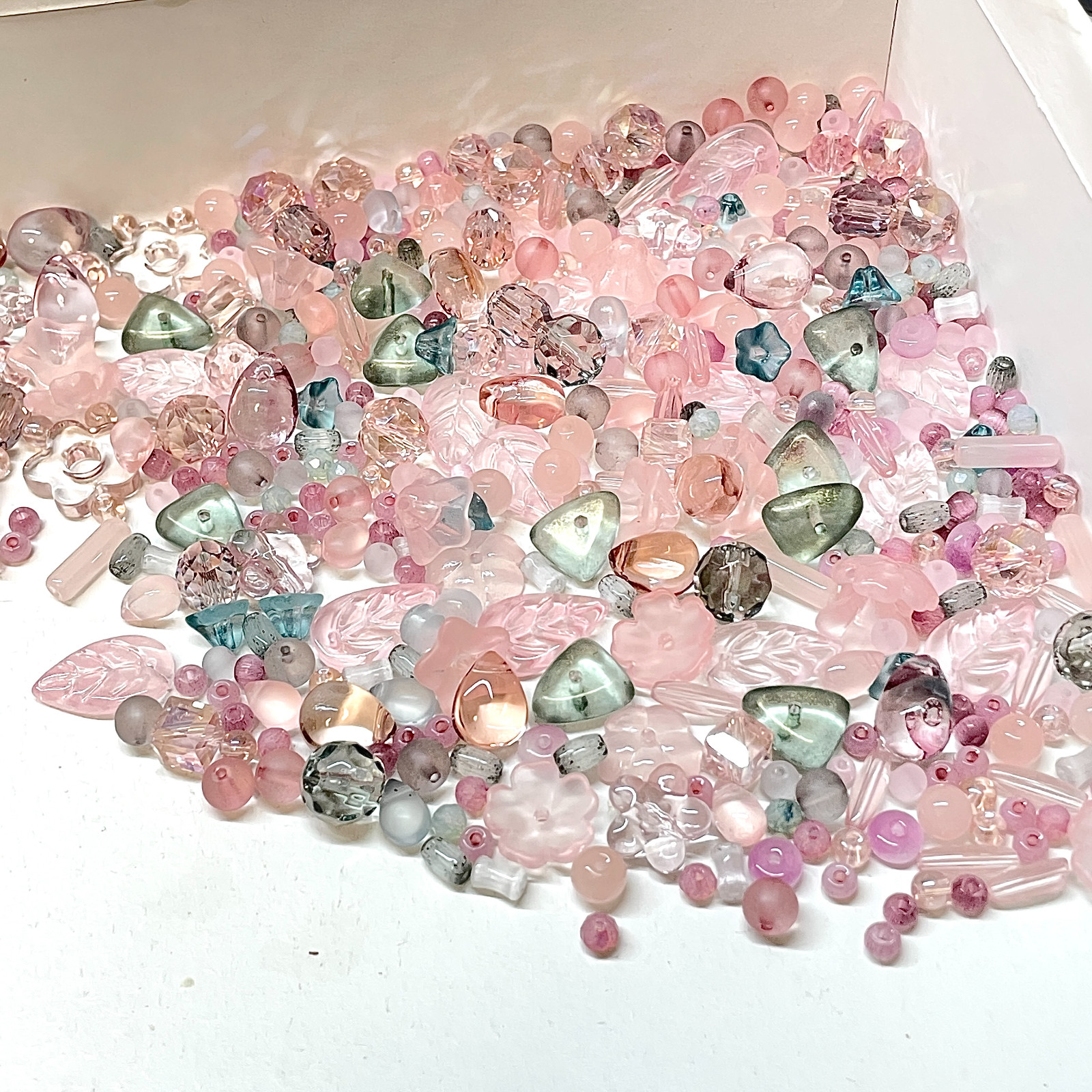 1.7oz Handmade Glass Beads for Jewelry Making – 200 Mixed Styles Assortment