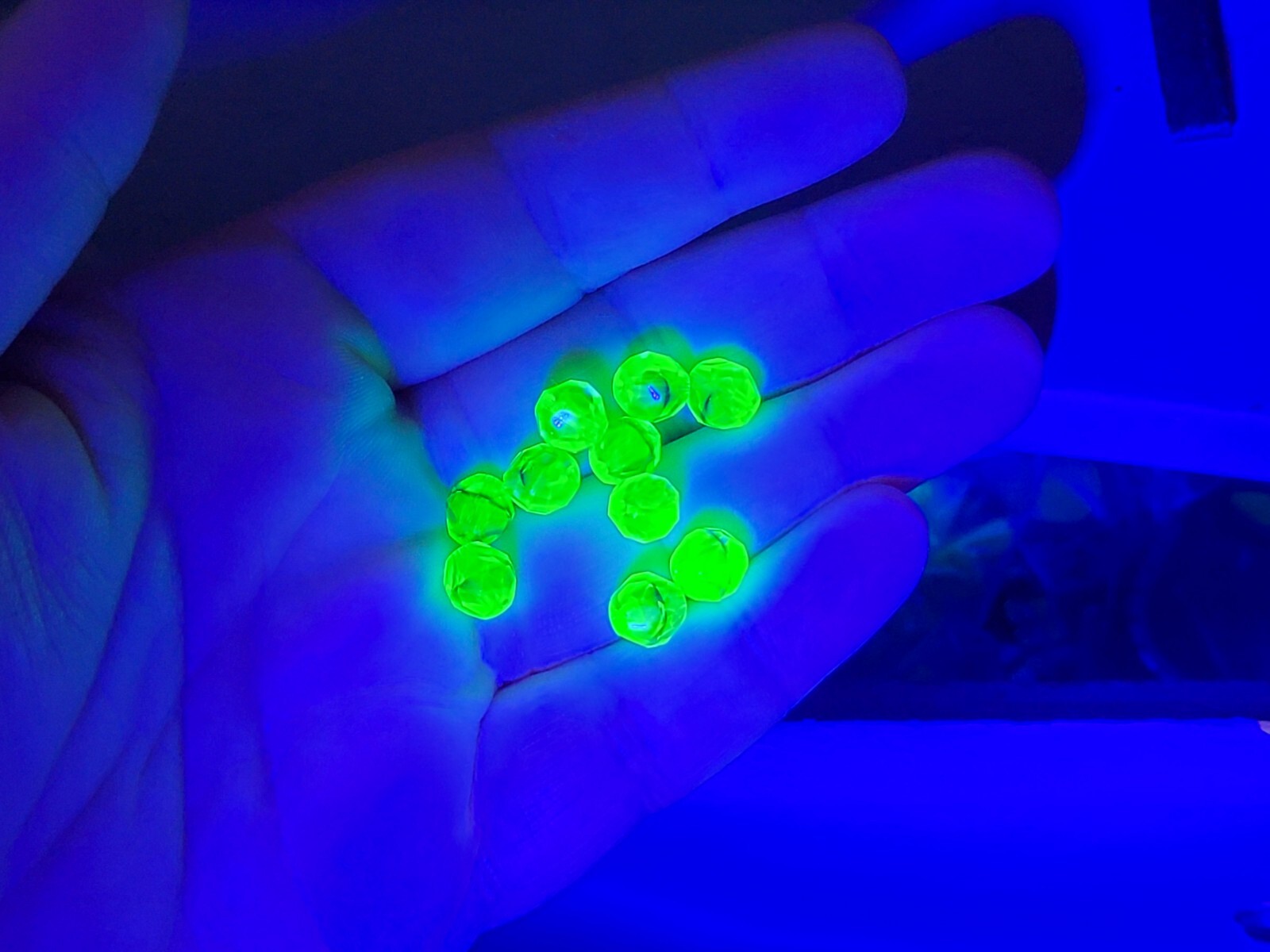 Emerald Purple Uranium Glass Beads Bicolor 4mm 6mm 8mm Czech Fire Polished 10pcs