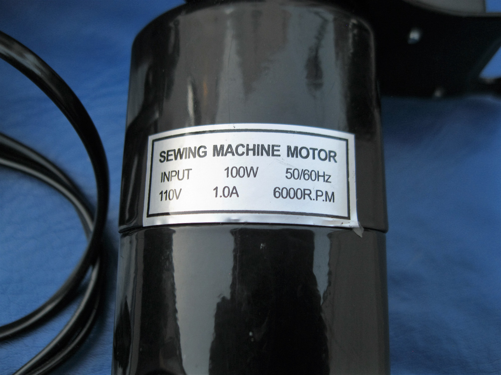 1.0 AMPS BLACK HOME SEWING MACHINE MOTOR & PEDAL SINGER HA1 15 66 99K