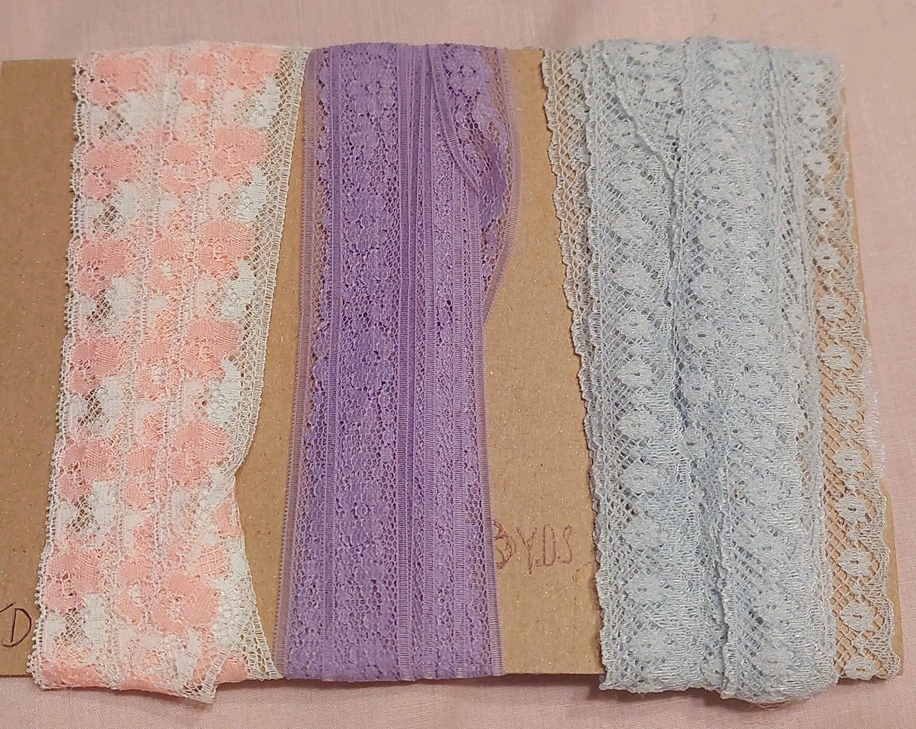 14 YD WRIGHTS FLEX LACE SEAM BINDING REMNANTS PASTEL PURPLE PINK WHITE BLUE New