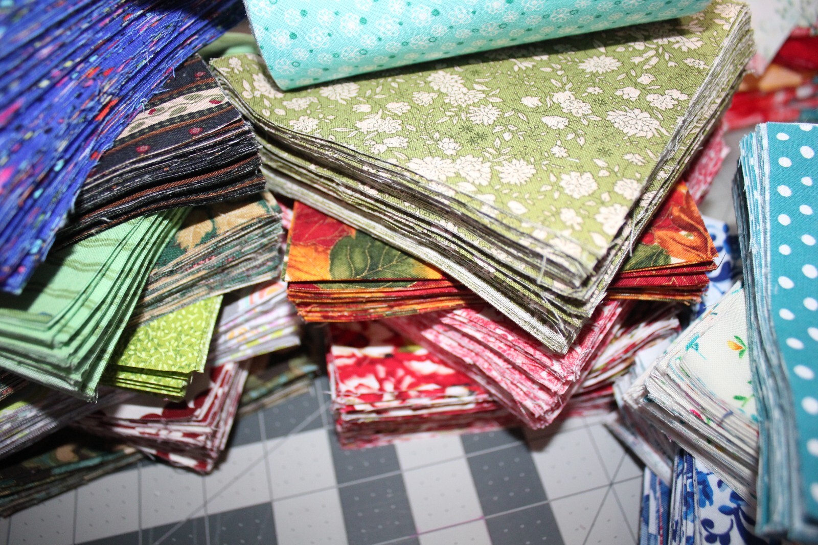 100 PC 5 INCH (5″ X 5″) CHARM QUILT SQUARES-100% Cotton Fabric-Crafts-Sew-#2
