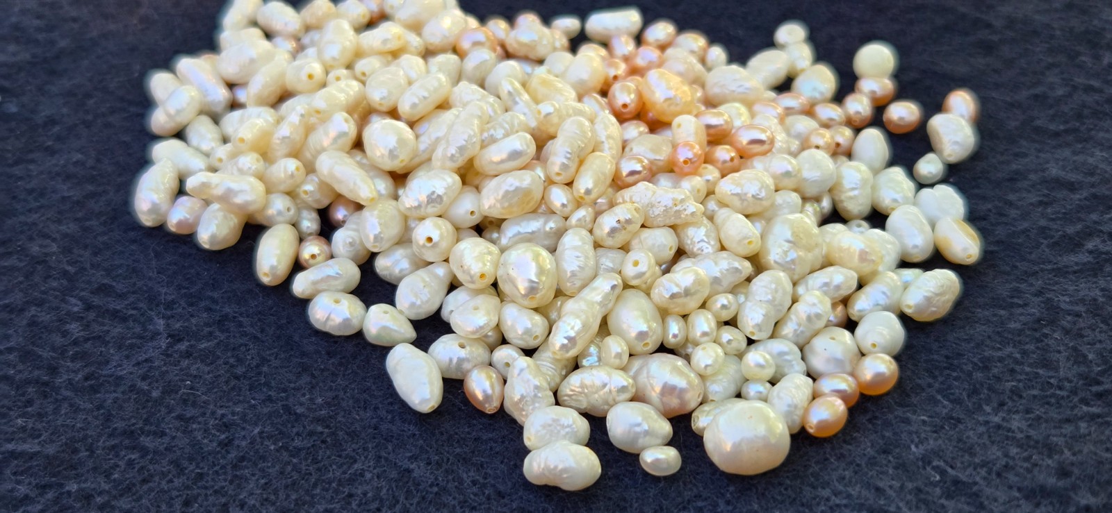 Vtg Lot of 50 Gram Genuine Freshwater Pink Biwa Natural Pearl Rice Baroque Beads