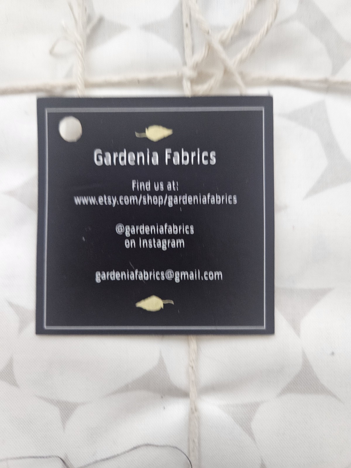 Gardenia Fabrics by Andover 27 PC Fat Quarter Bundle 44 X 18