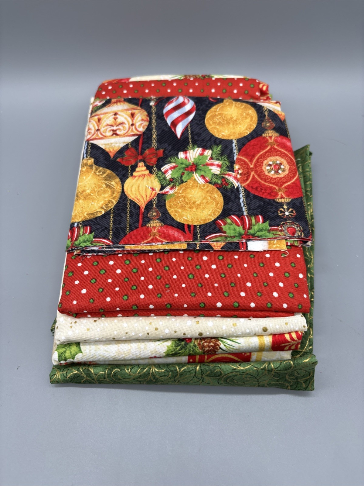 Quilt Kit – Villa Rosa Designs Holiday Quilt 55” X 70” Link Up