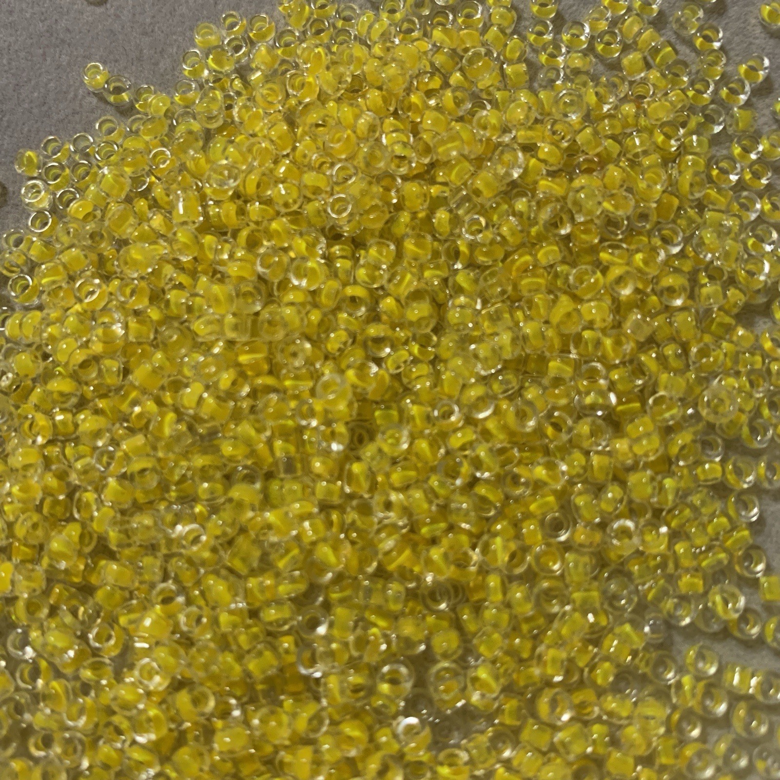 9.2OZ/260G Glass Beads Bulk Lot Mixed Size Assorted Glass Delica Beads 26 COLORS