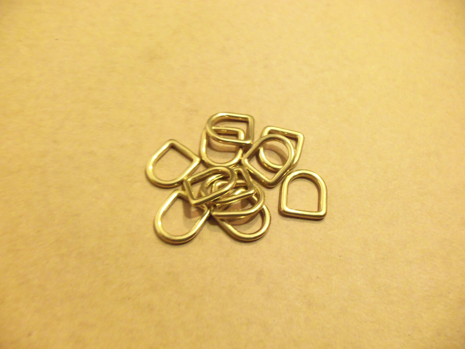 1/2″ Solid Brass Light Weight D Rings (Pack Of 25)