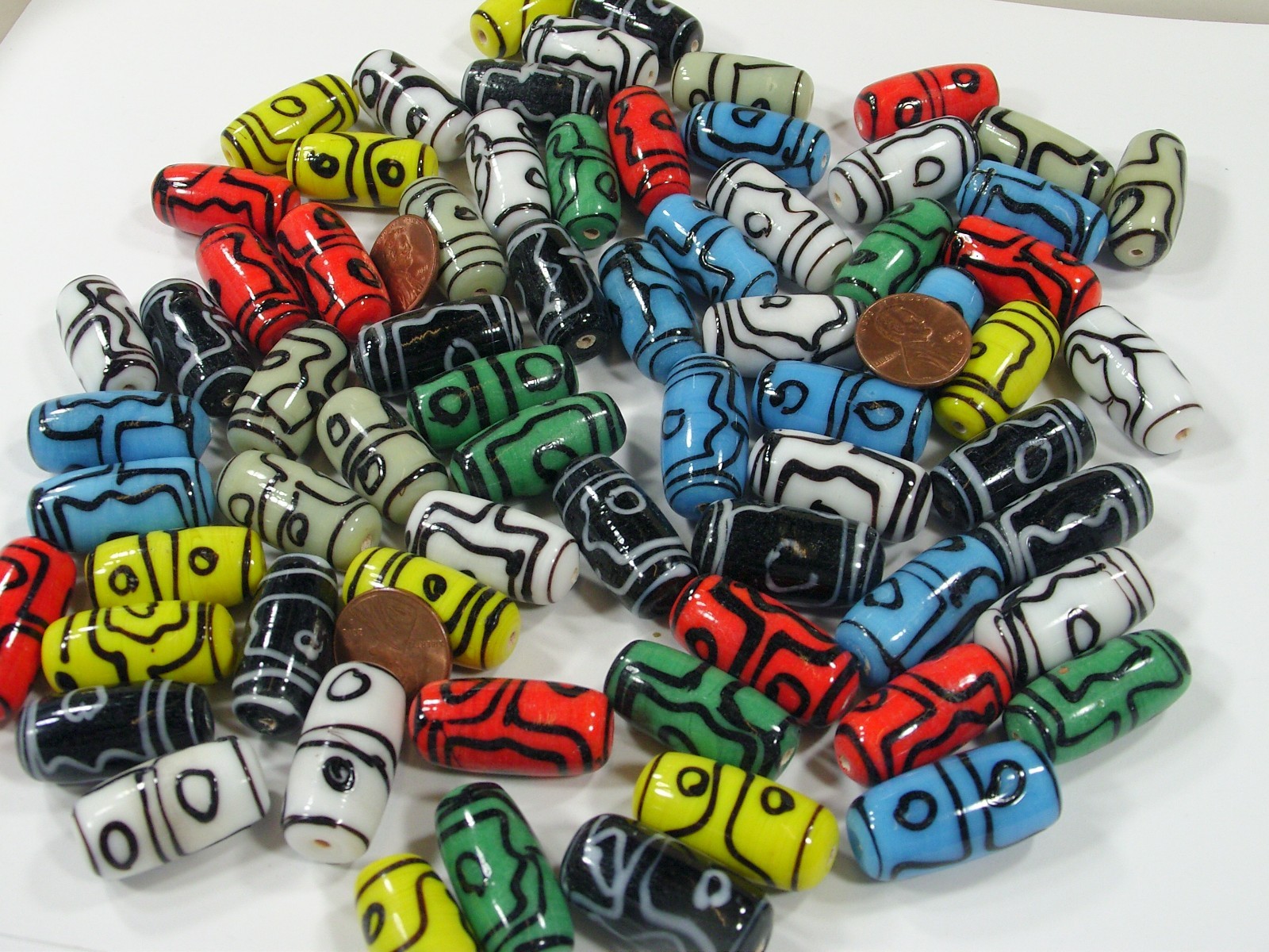 2 Pounds Assorted India Handmade Vintage Design Glass Beads Bulk Lot (RS-6)⭐