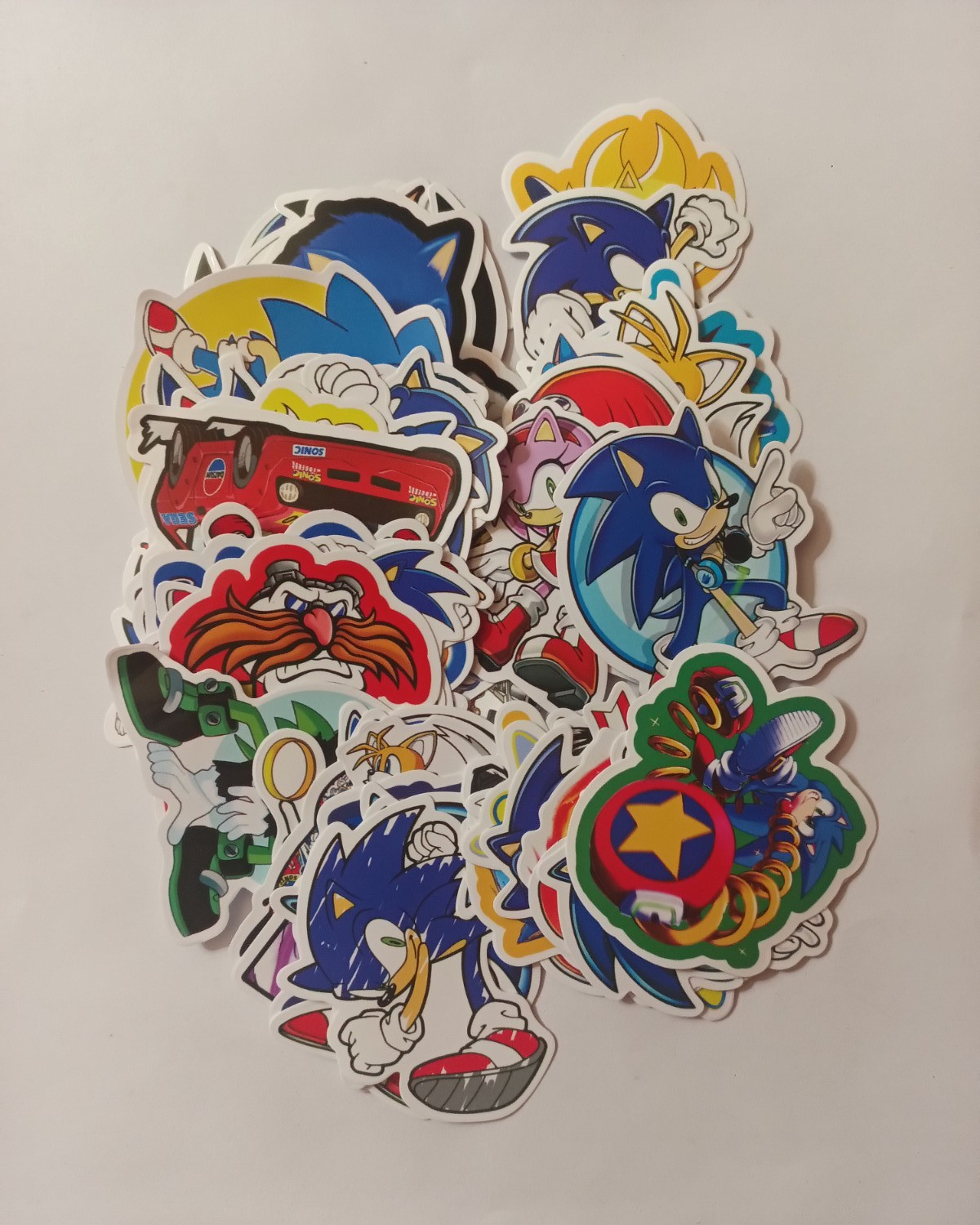 SONIC- STICKERS-50 STICKERS-UNBRANDED-NEXT DAY FREE SHIPPING