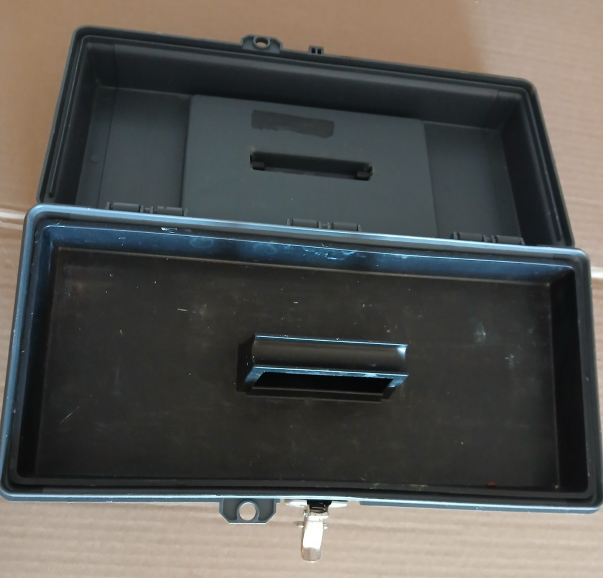 Contico artist carrying/storage box for brushes, pencils, tools, etc (box only)