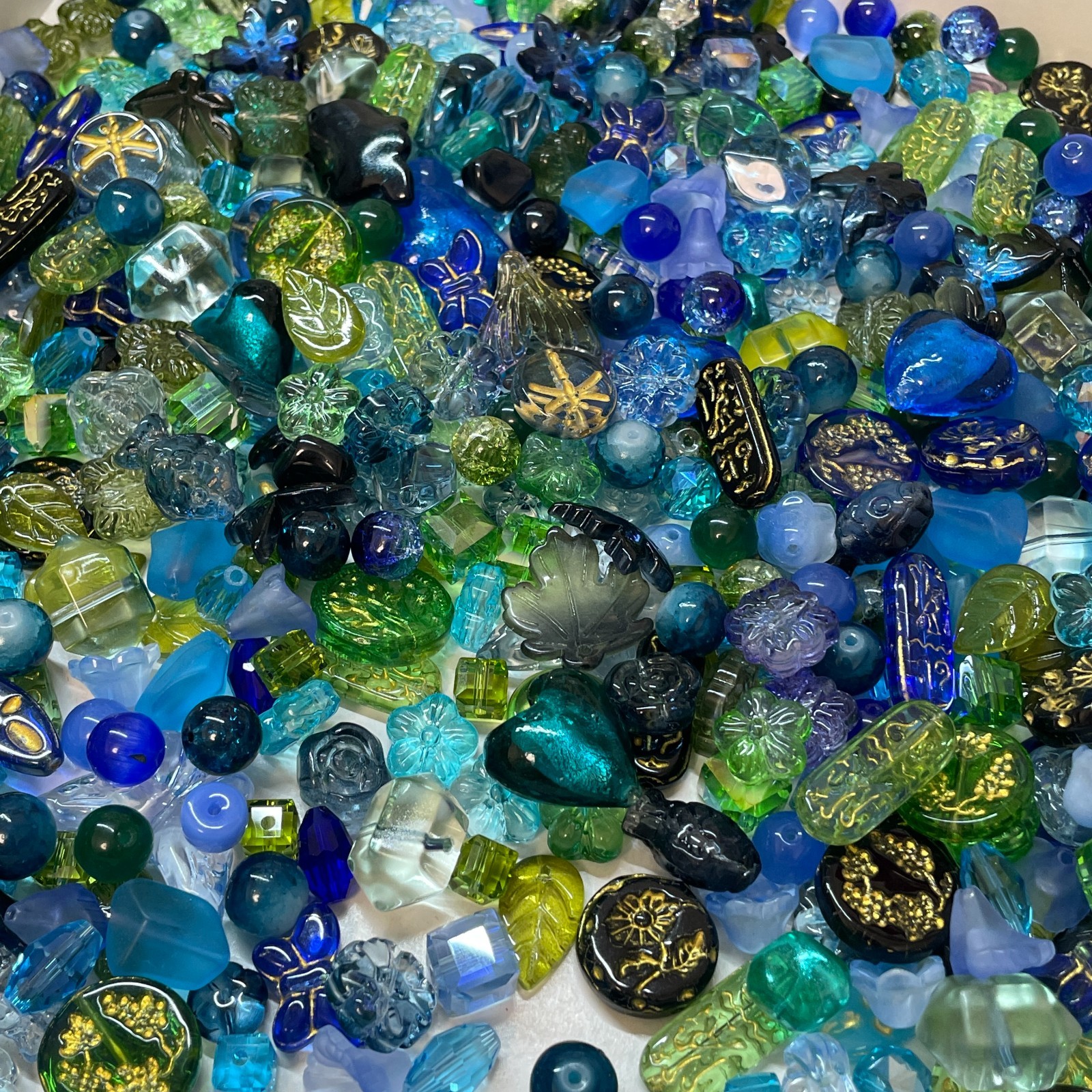100g Handmade Glass Beads for Jewelry Making – 200 Mixed Styles Assortment