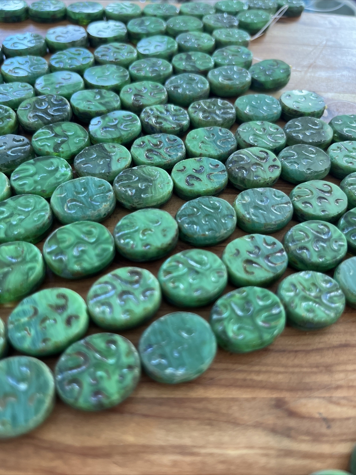 Swirl Green Vintage Antique Pressed Czech Glass 6in In Strand 15mm Coin Beads