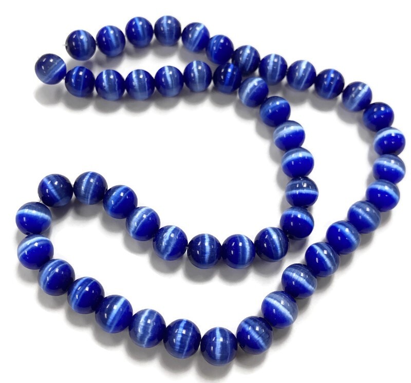 50 Cat’s Eye Fiber Optic Glass Sapphire 8mm. Smooth Round Beads 2580