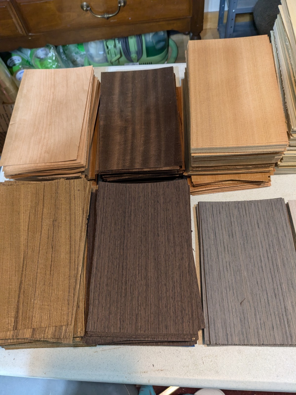 Grab Box full of Mixed WOOD Veneer 5″ x 8″ sheets 55-70 pcs       IC30
