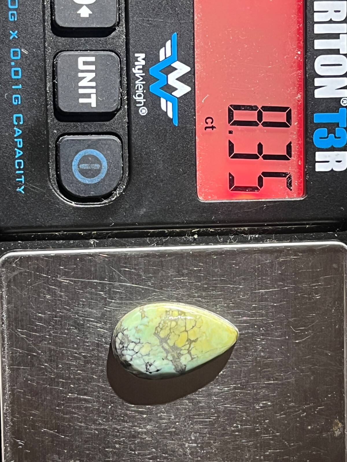 Tree Frog Variscite mine 8.35 ctw pear tear drop Cabochon NV, USA