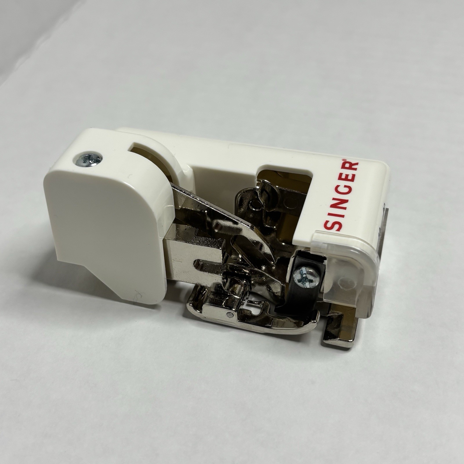 Singer Low Shank Side Cutter Foot #555790 Home Machine