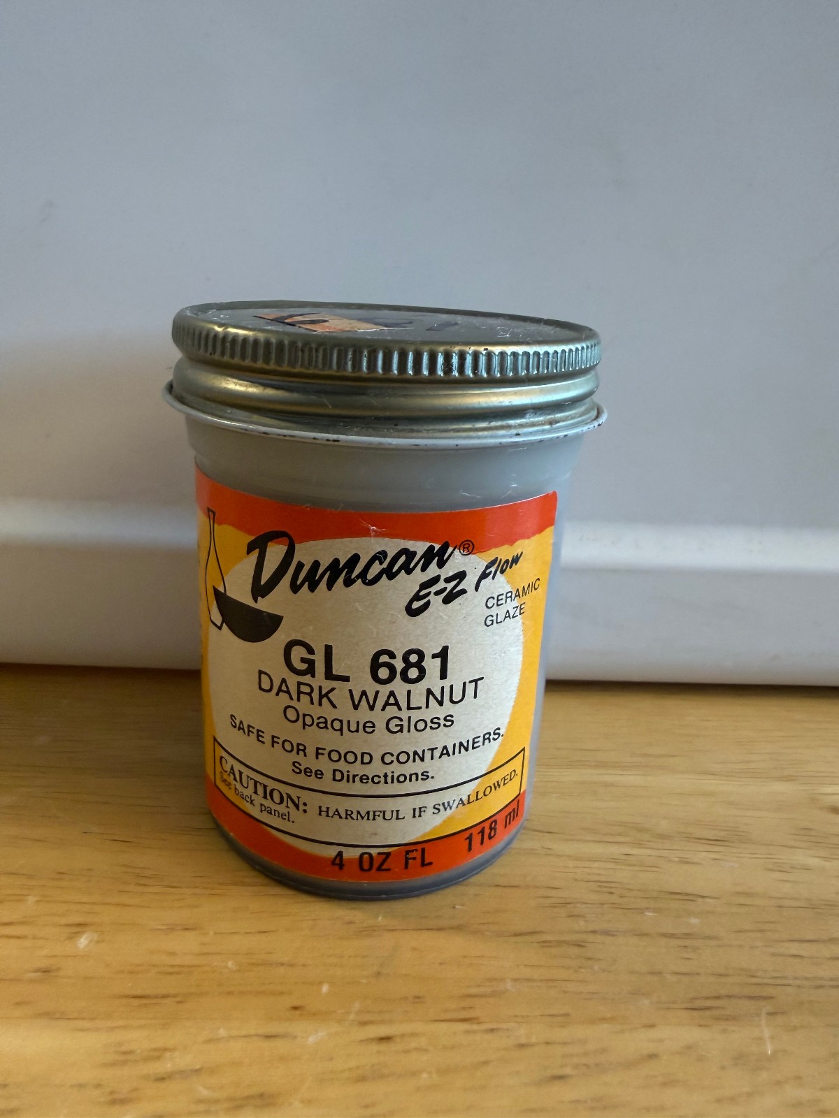 Duncan Gloss Glaze GL681 Dark Walnut