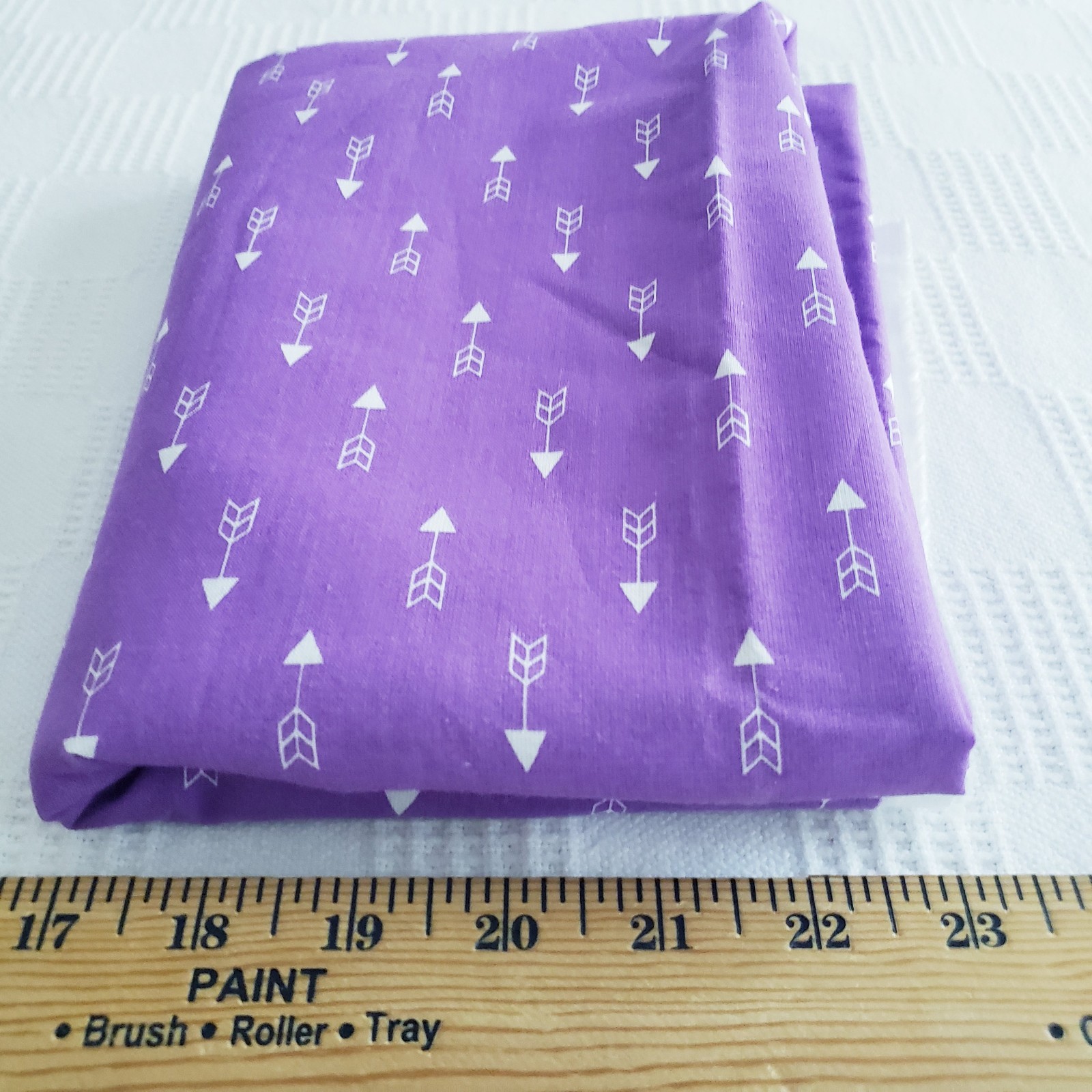 Quilters Showcase Fabric 2 Yards Purple Arrow Cotton 44″ Wide Jo-Ann Quilting