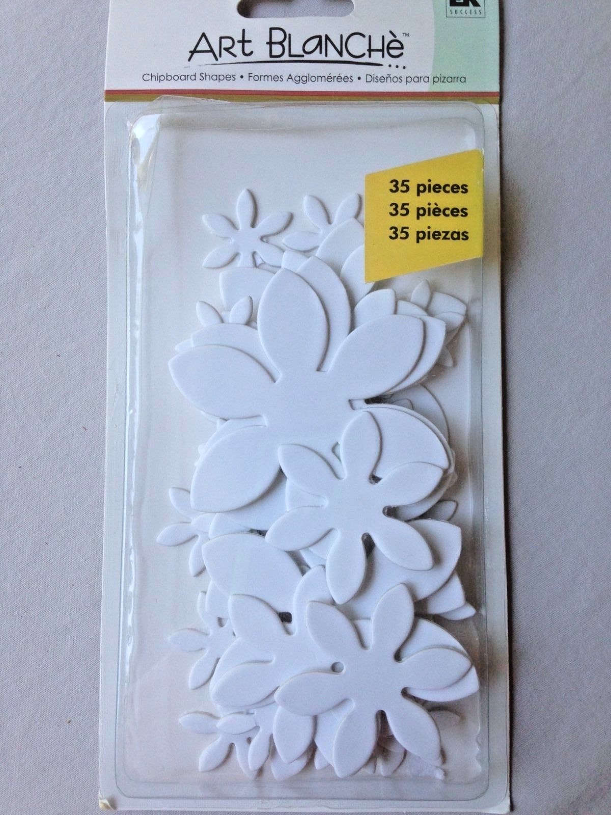 EK Success Art Blanche 35 White Chipboard Shapes – Daisy – ABCHIPB010 – NEW