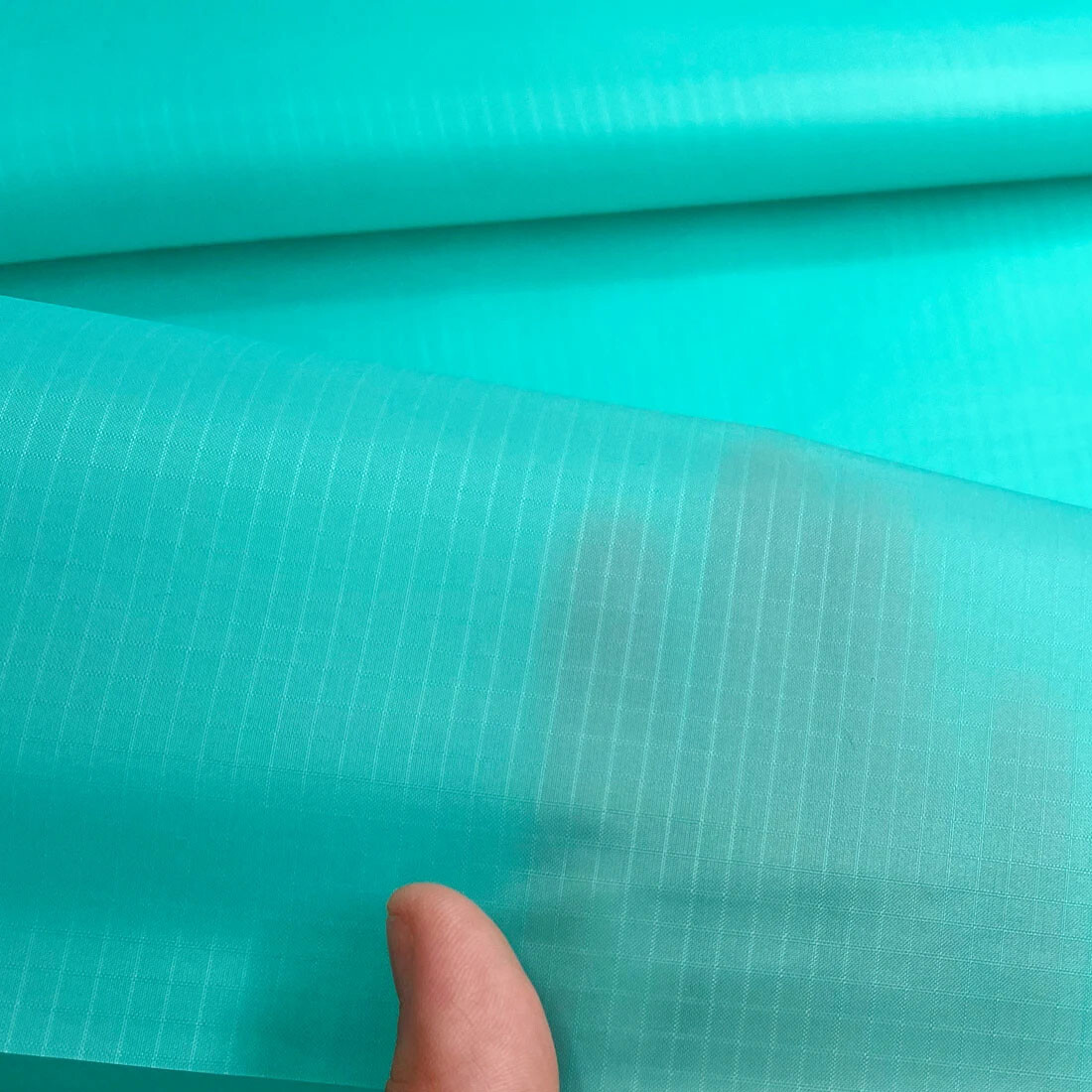 40D Thin Waterproof Ripstop Nylon Fabric PU Coated For Outdoor Kite Flags Making