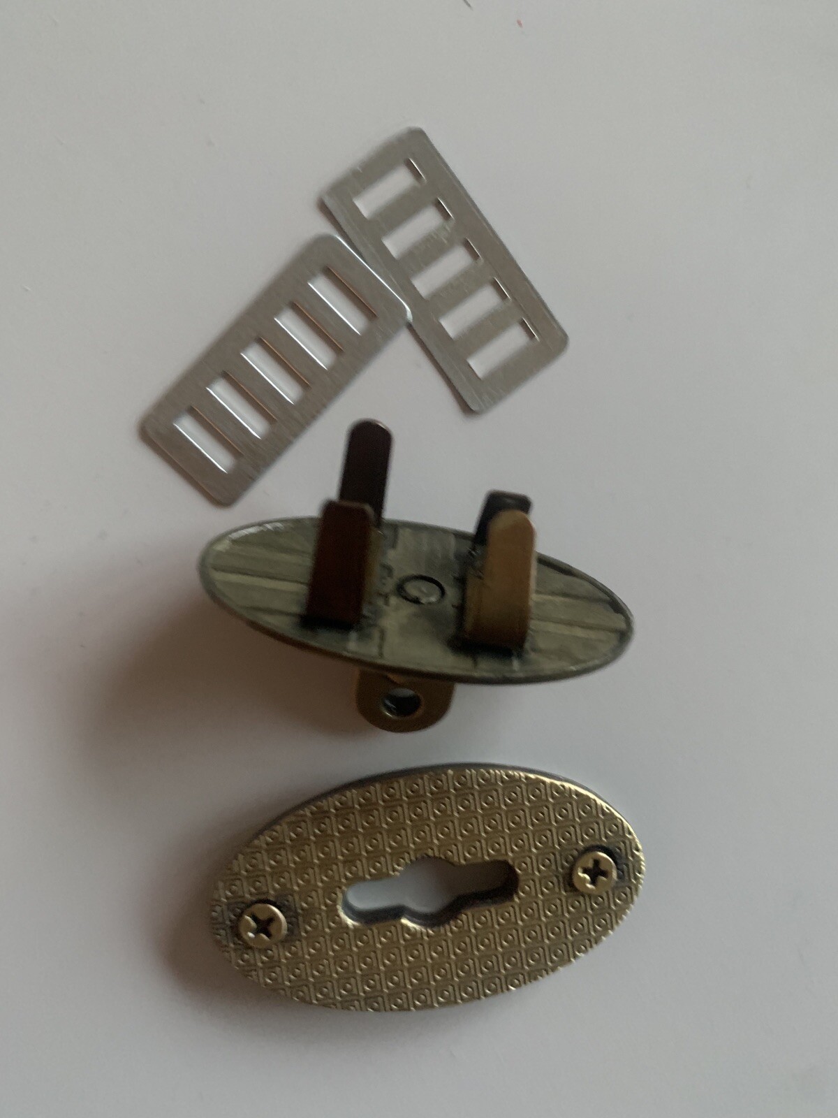 Medium Mulberry-type Handbag Padlock, Turn Lock, Clasp In Antique Brass Colour