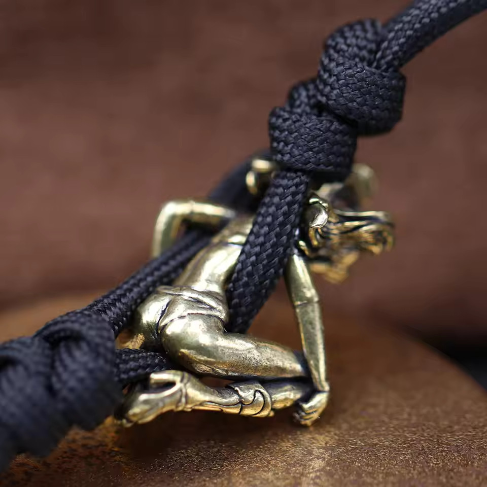 Vintage Brass Beauty Girl EDC Paracord Knife Beads Lanyard DIY Pendant Keychain
