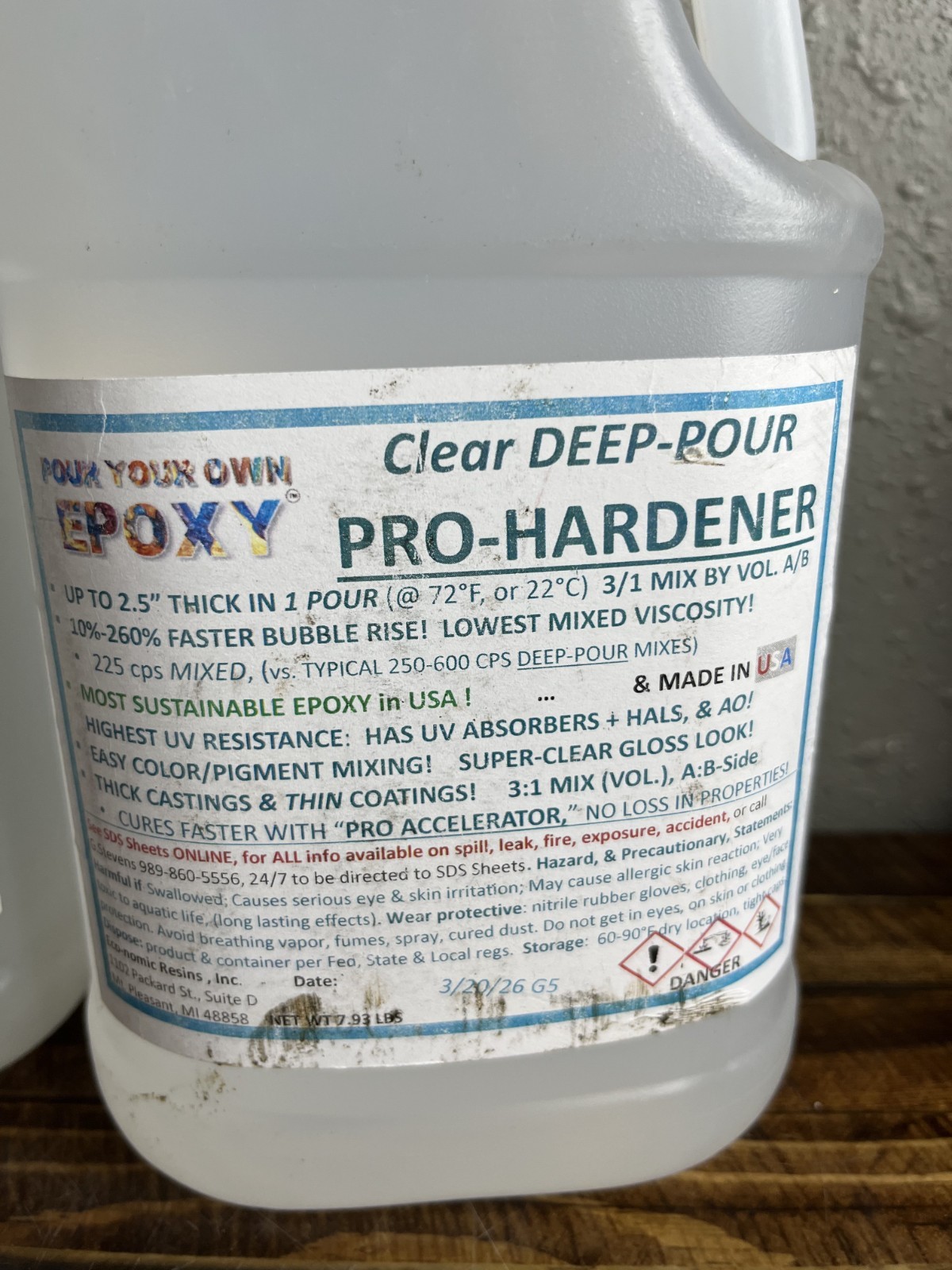 3 Jugs Pour Your Own Clear Deep-Pour Pro-Epoxy and Pro-Hardener Resin Kit