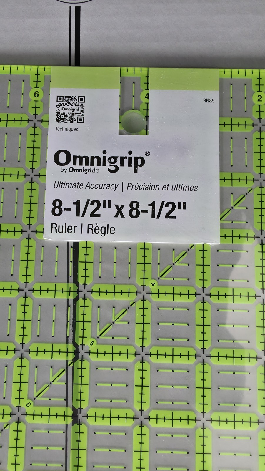 Omnigrip Omnigrid 8.5″ x 8.5″ Square Quilting/Crafts Ruler Neon Green Lines New