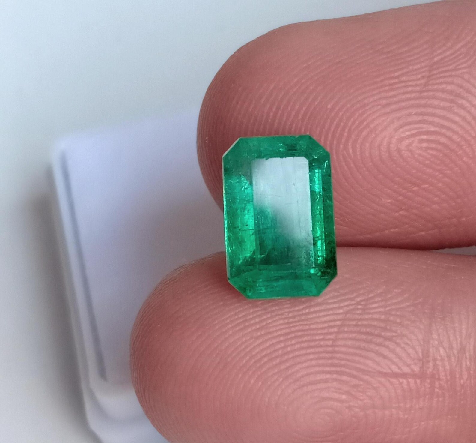 Natural Emerald 3.38 Carat Octagon Cut 11×8 MM Loose Gemstone For Jewelry