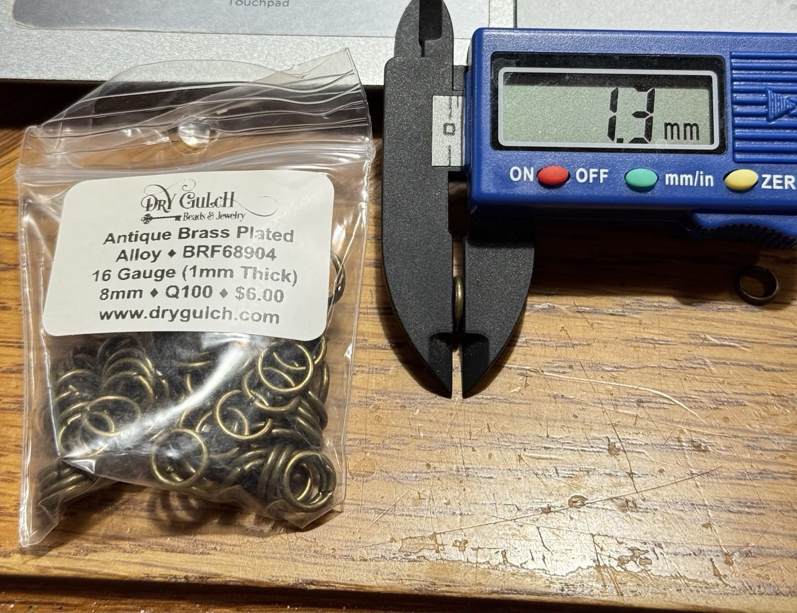 Round Open 8mm Jump Rings 16 Gauge Antique Brass Plated Alloy Q100 Per Pkg