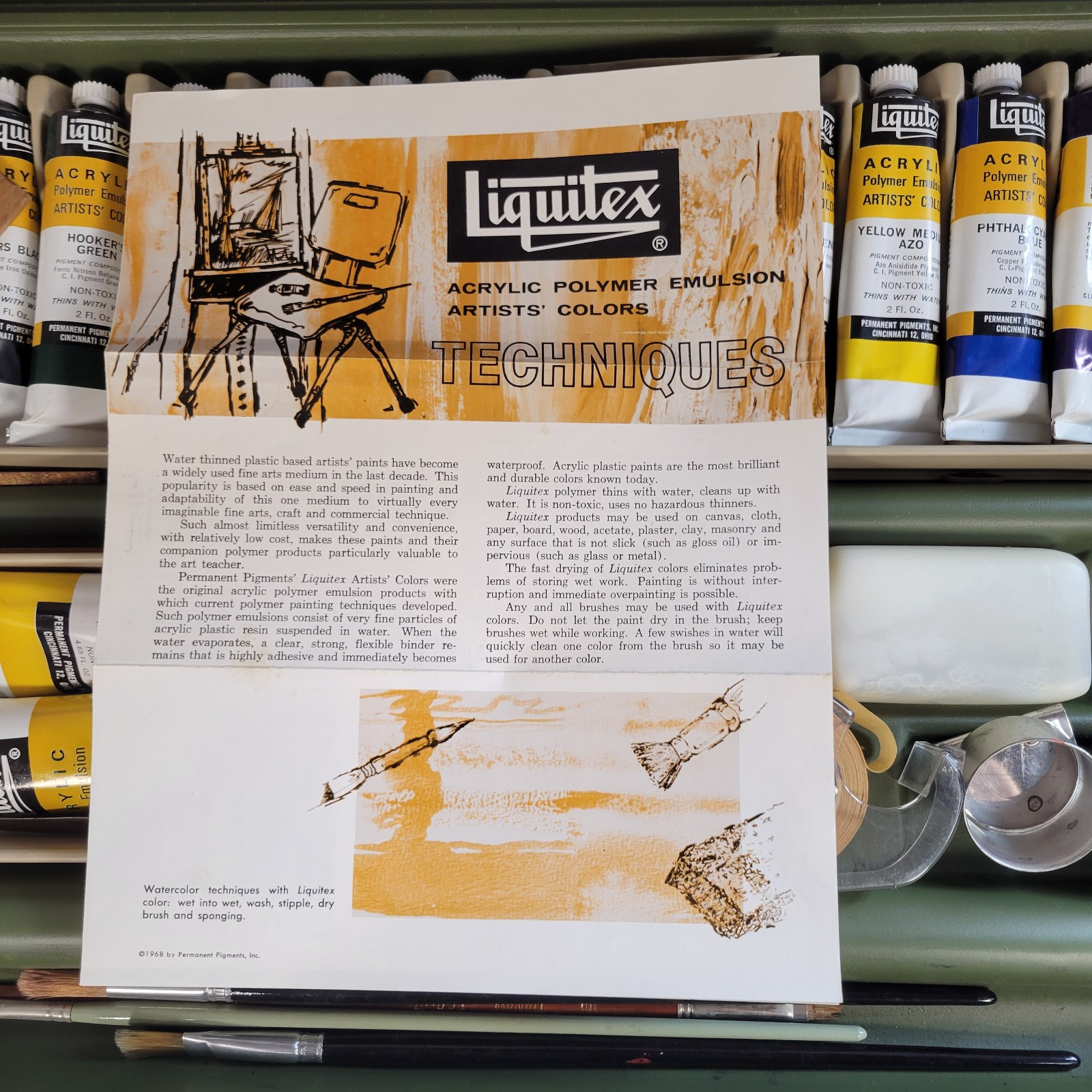 Vintage 1970s Liquitex Acrylic Color Paint Set #312 Permanent Pigments W/Case