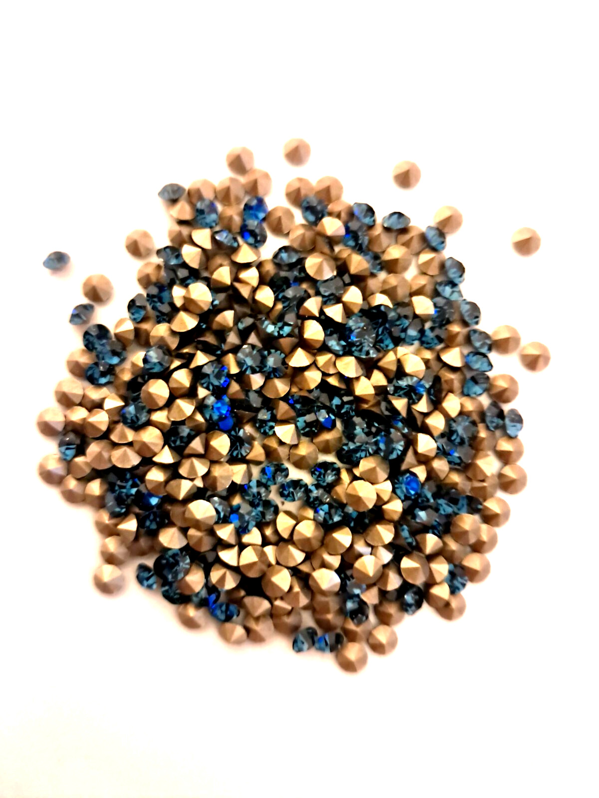 360 pcs Swarovski rhinestones 24pp Montana/foiled, #1100