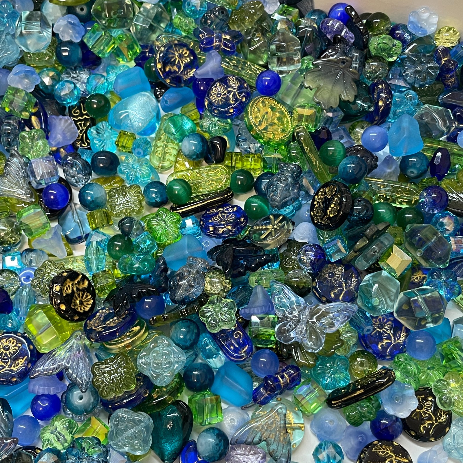 100g Handmade Glass Beads for Jewelry Making – 200 Mixed Styles Assortment
