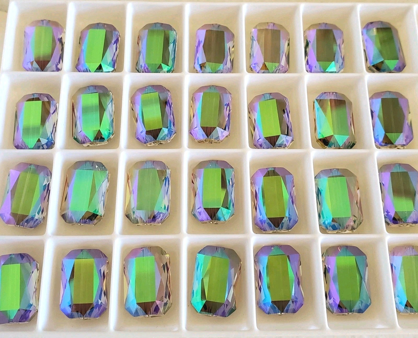 Swarovski 5515 Emerald Cut Bead 14×9.5mm, Paradise Shine (4pcs)