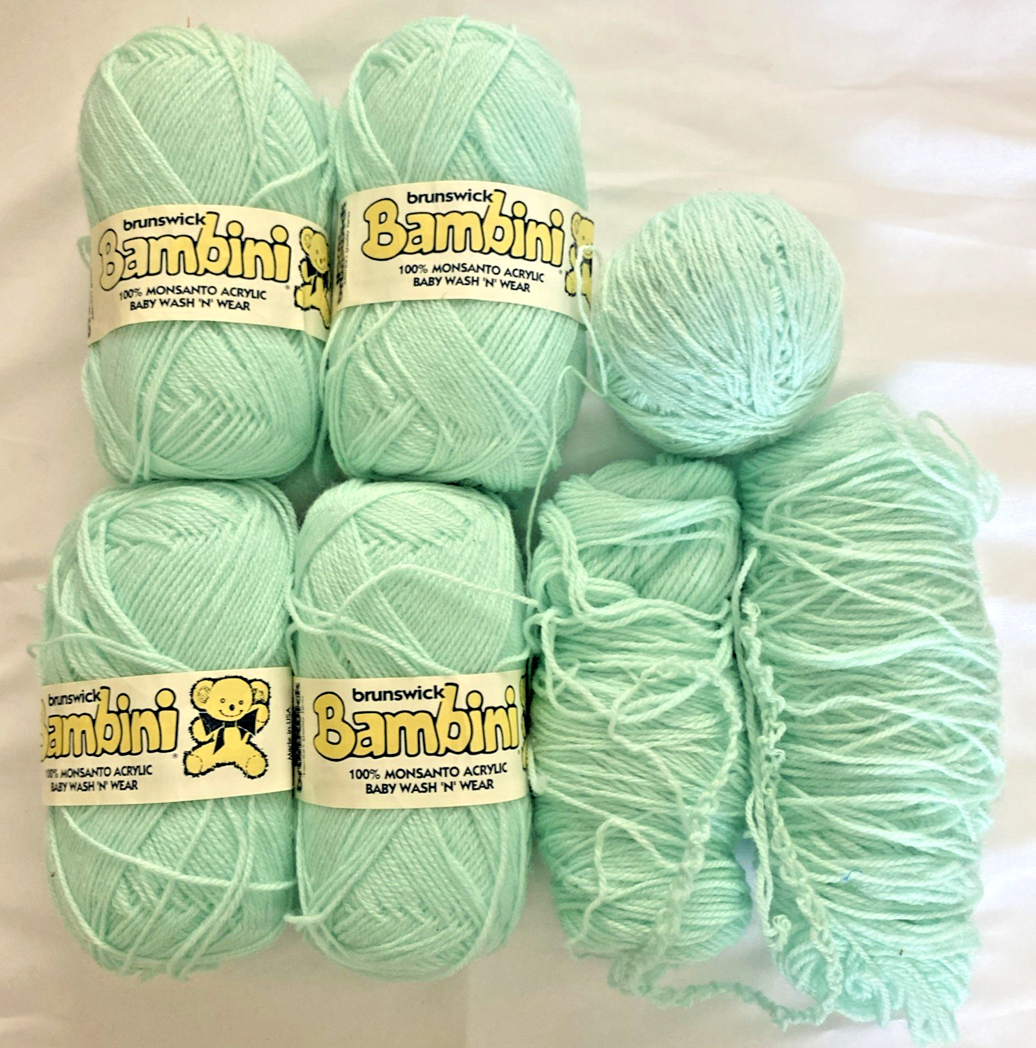 4 Skeins Brunswick Bambini Acrylic Baby Wash And Wear Yarn Light Blue Plus Extra