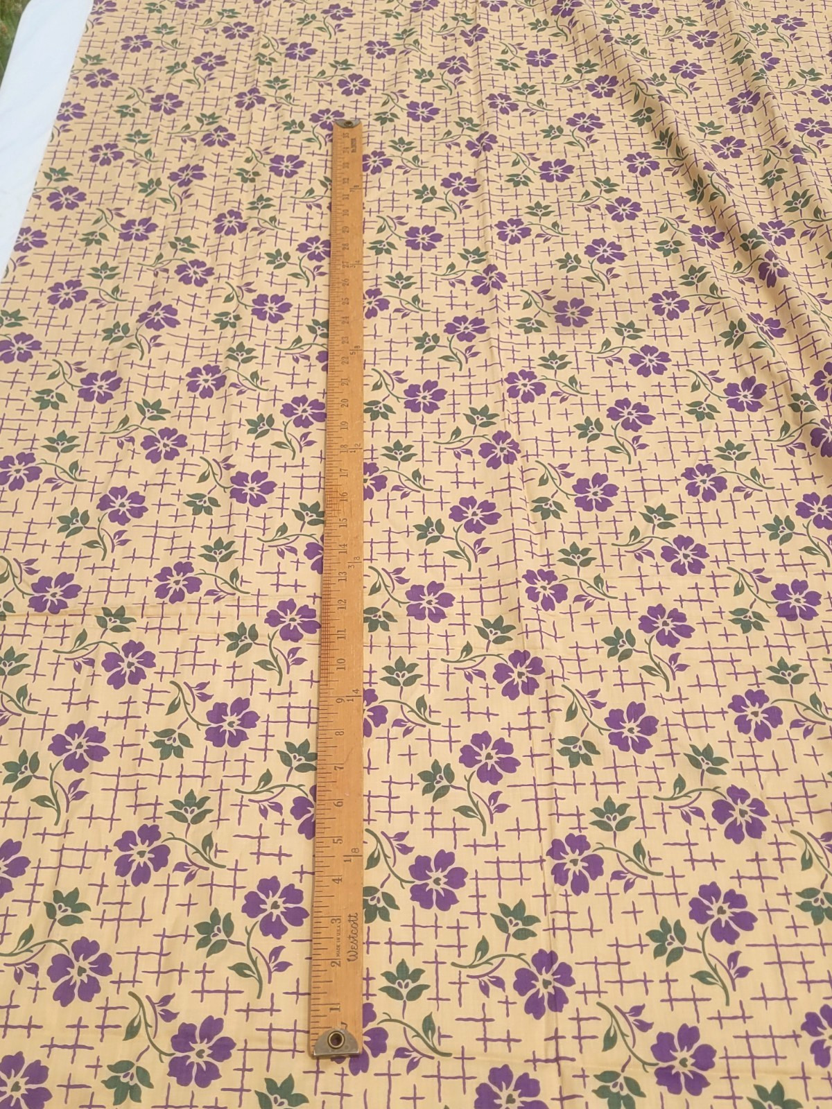 3.5 yds VTG Purple Flowers Green Trellis Tan Cotton Blend Fabric 35″ Wide