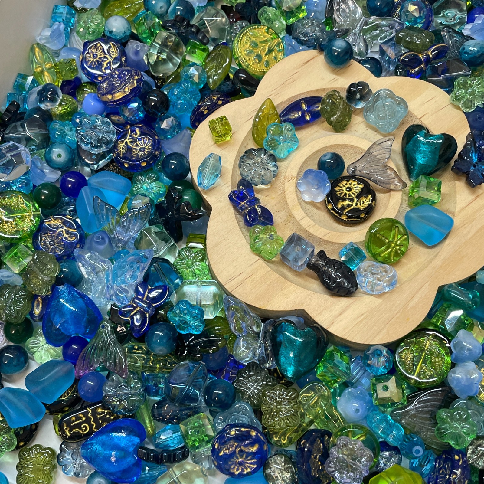 100g Handmade Glass Beads for Jewelry Making – 200 Mixed Styles Assortment
