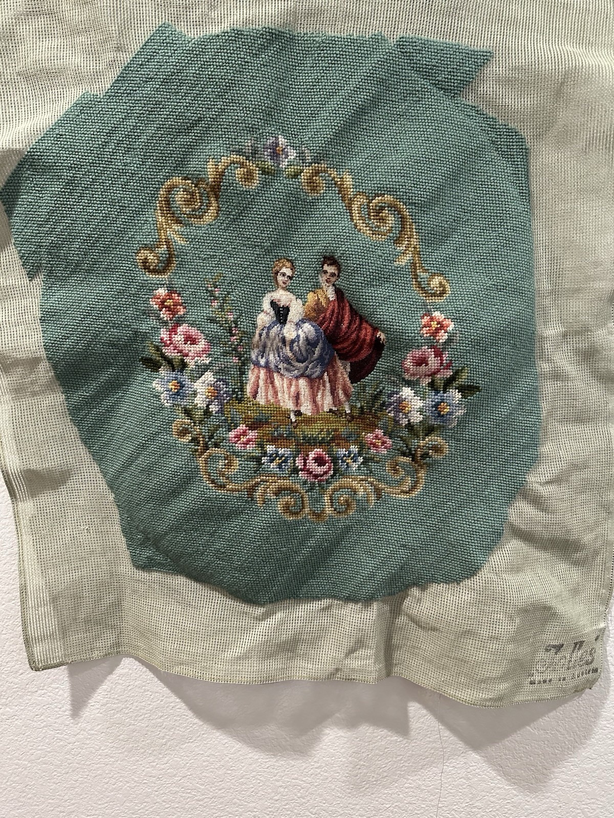 Jolles Austria Tram petit Needlepoint Tapestry Victorian Couple Blue floral