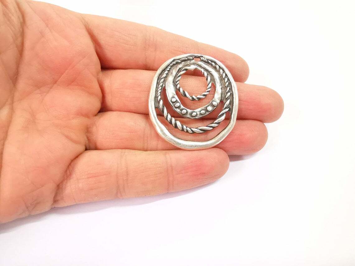 Circle Textured Dangle Charms Antique Silver Plated jewelry Accessories G24628