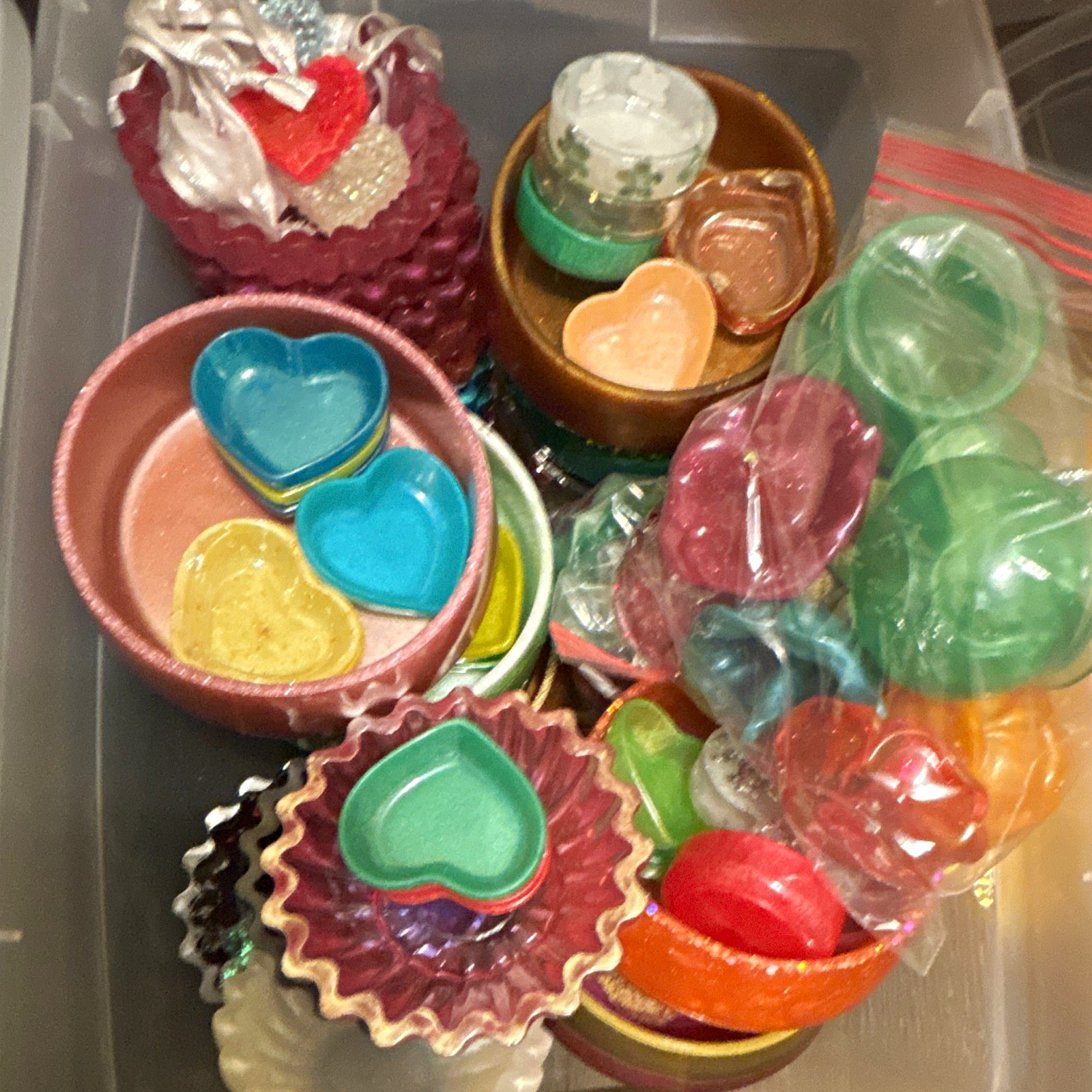 Assorted Heart-Shaped Plastic Soap Molds Mixed Lot, Various Colors