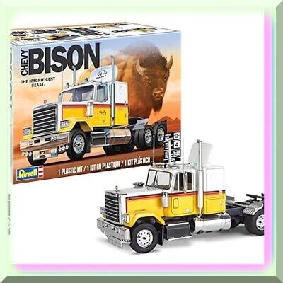 1:32 Scale Model Truck Kit to Build