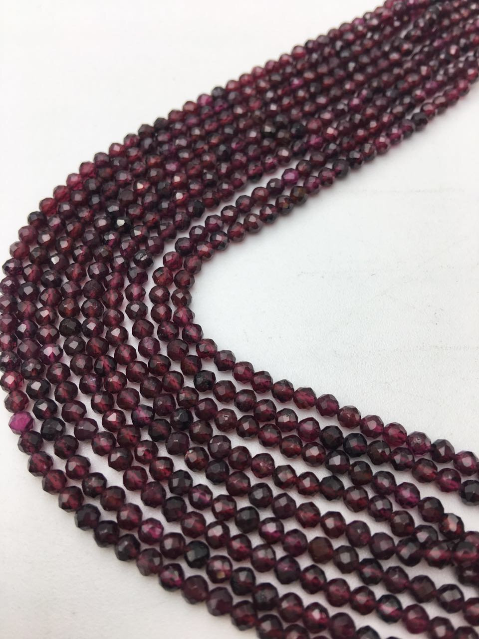 Natural Garnet Faceted Round Beads 2mm 3mm 4mm 5mm 15.5″ Strand