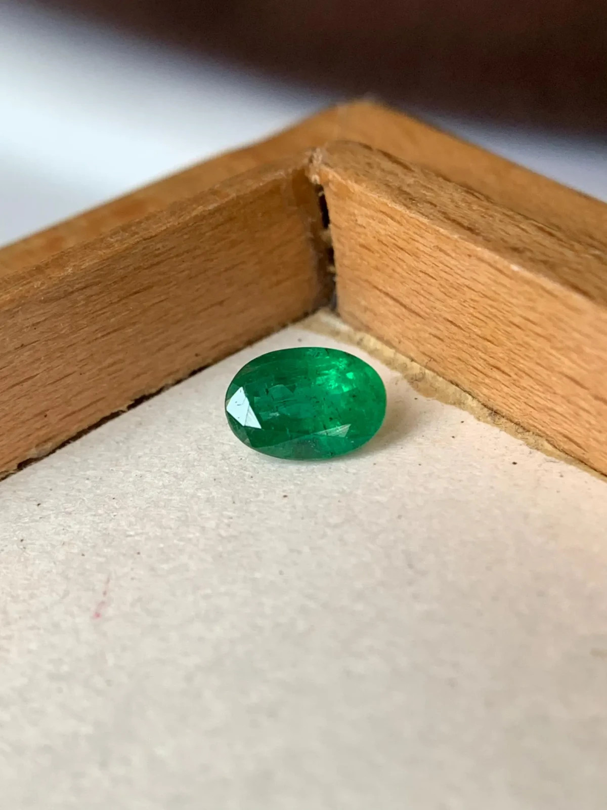 Natural Zambia Emerald 1.23 Cts Oval Cut 8×6 MM Loose Gemstone For Jewelry