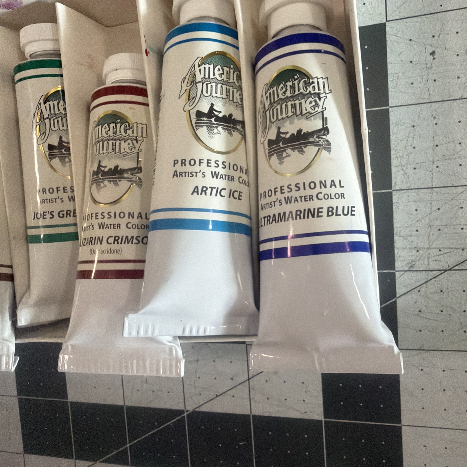 Professional Watercolor Paint Set (6) 37 ml / 1.25 Fl Oz Assorted Colors – New