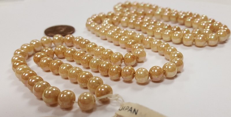 120 VINTAGE JAPANESE CHERRY BRAND GLASS BEIGE SATIN AB 6mm. ROUND BEADS 4725